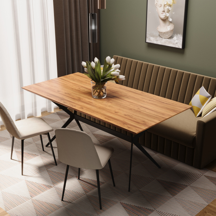 Обеденные столы, Стол Whispered Echo