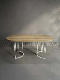 Стол овальный обеденный с белым металлическим подстольем VIOLUR 180