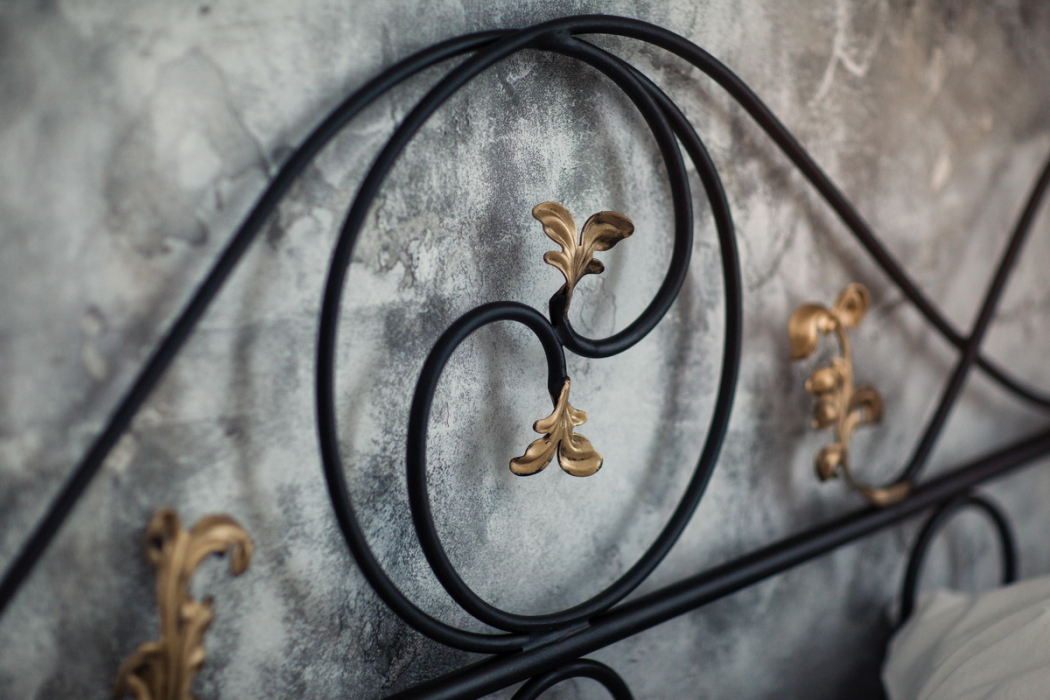 Кованые кровати, Кованая кровать Венеция 1.4 с двумя спинками