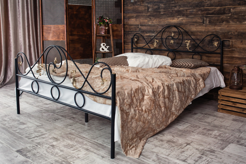 Кованые кровати, Кованая кровать Венеция 1.4 с двумя спинками
