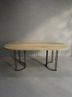 Обеденные столы, Стол овальный обеденный с черным металлическим подстольем VIOLUR 200