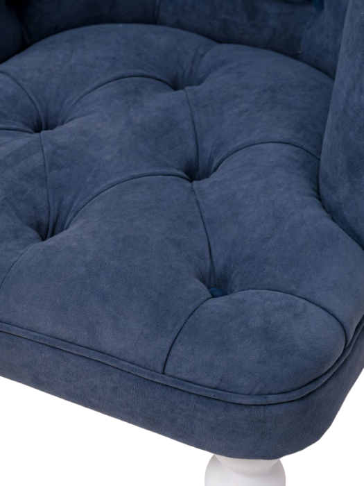 Кресло для отдыха, Кресло 7778 опоры белые